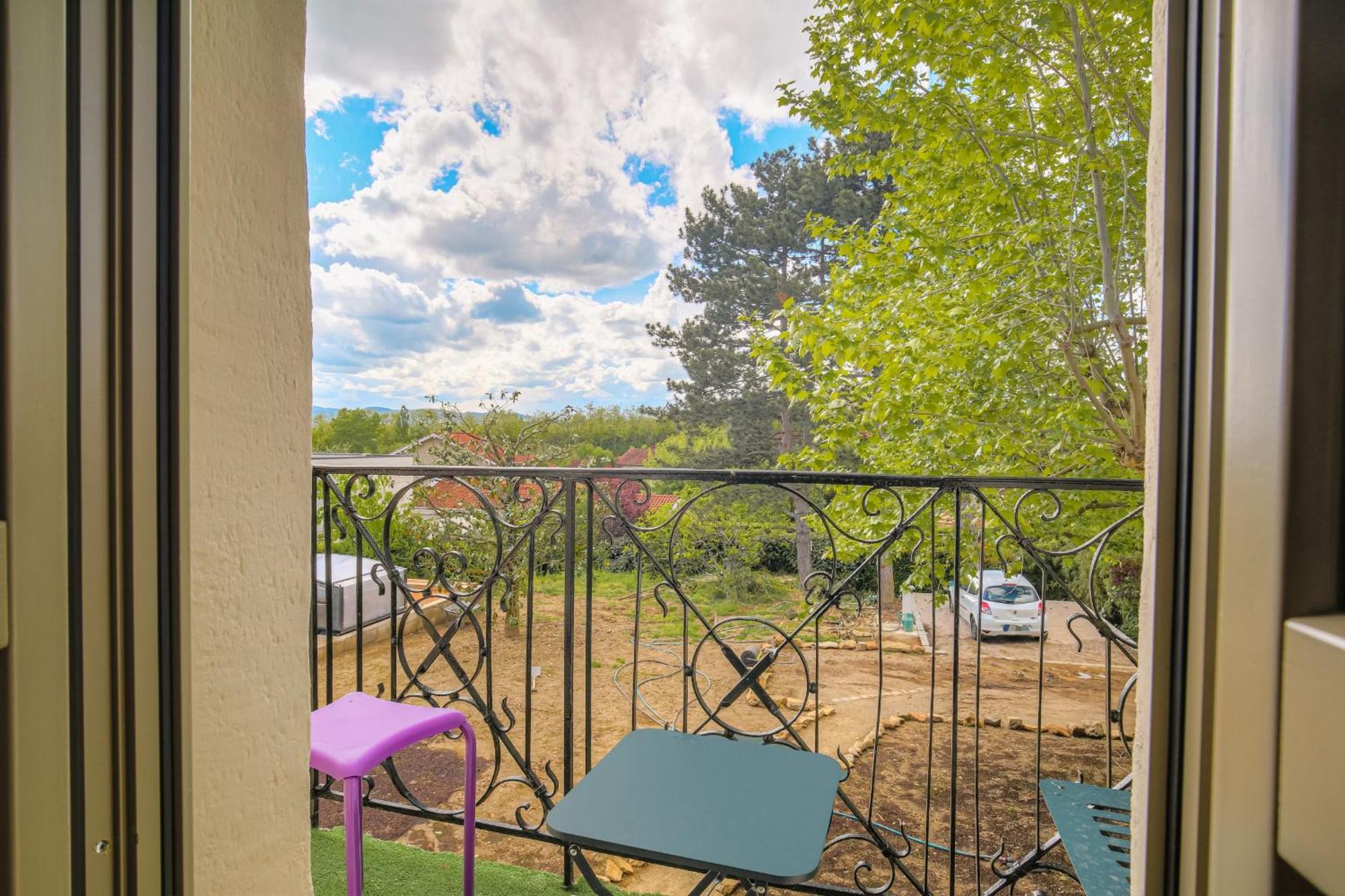 Charmante Maison Avec Piscine Proche Lyon Villa Dardilly Exterior foto