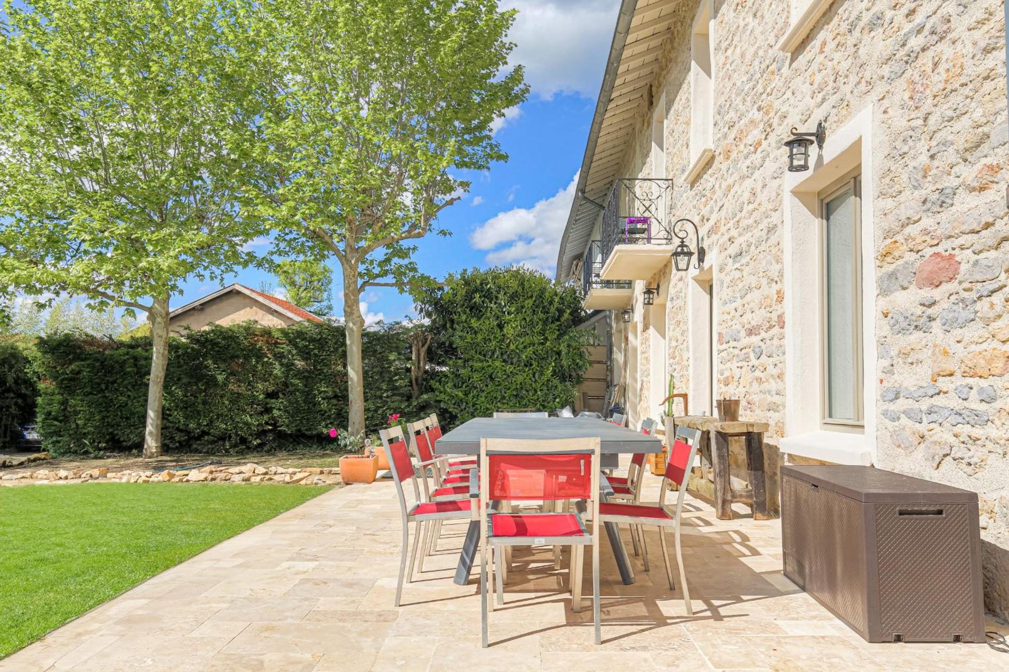 Charmante Maison Avec Piscine Proche Lyon Villa Dardilly Exterior foto