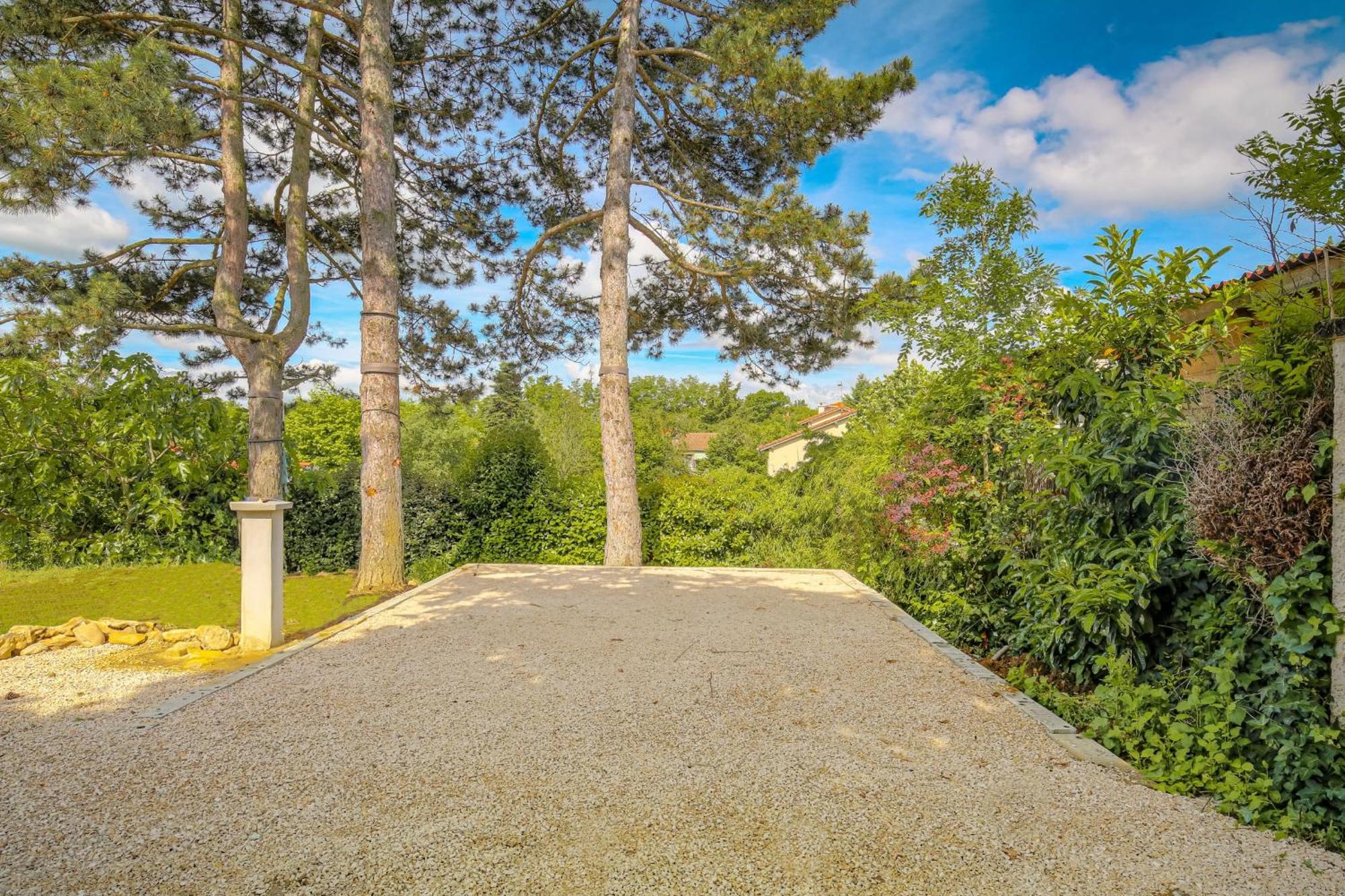 Charmante Maison Avec Piscine Proche Lyon Villa Dardilly Exterior foto